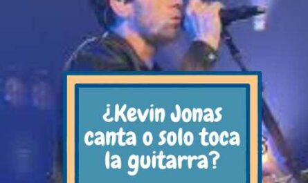 Kevin Jonas canta
